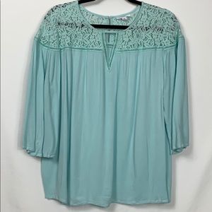 Westport aqua colored blouse with lace top size XL